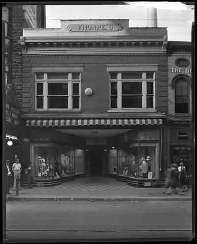 R.S. Thorpe and Sons; Men's Clothing, Furnishing and Shoes; 123, 125, 127 East Main Street; Belmont Restaurant, 129 East Main