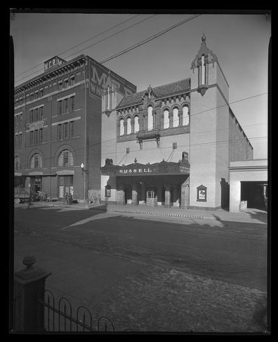 Russell Theatre (movie theater), 9 East Third Street, Maysville, Kentucky; exterior of theater showing entire building