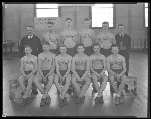 Henry Clay High School, 701 East Main; basketball team in gym