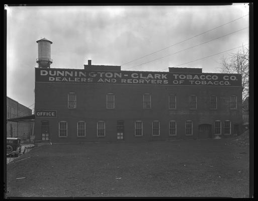 Dunnington Clark Tobacco Company; 678-680 South Broadway, exterior