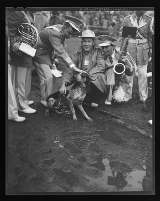 Kentucky vs. Tennessee band with dog