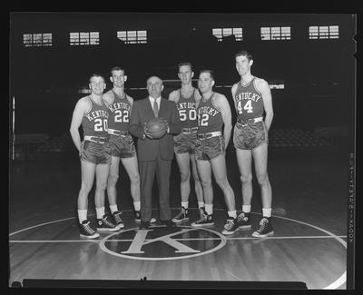 Rupp with players 20, 22, 50, 44