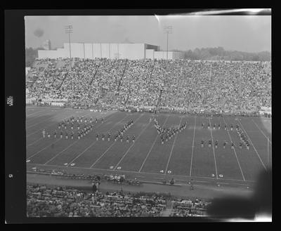 UK Band Formations at Memphis State Game