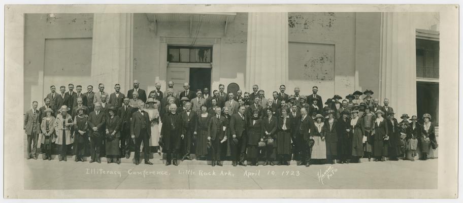 Cora Wilson Steart and the attendees at the Illiteracy Conference, Little Rock, Arkansas. April 10, 1923
