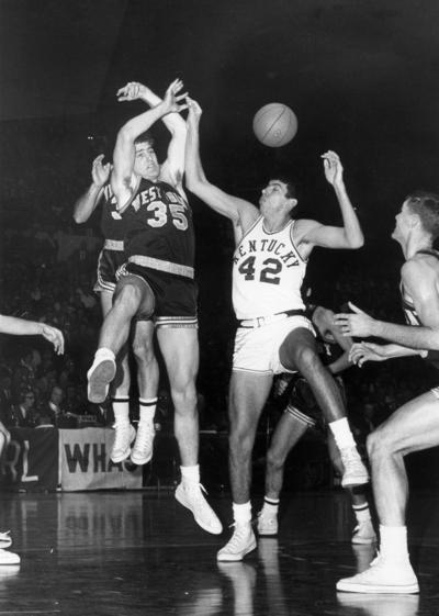 University of Kentucky; Basketball; UK vs. [Unknown]; A loose ball