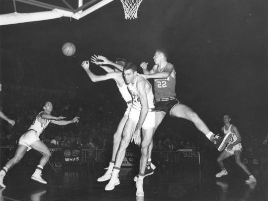 University of Kentucky; Basketball; UK vs. [Unknown]; A feed into the low post