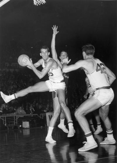 University of Kentucky; Basketball; UK vs. [Unknown]; Kentucky #42 looks for a pass