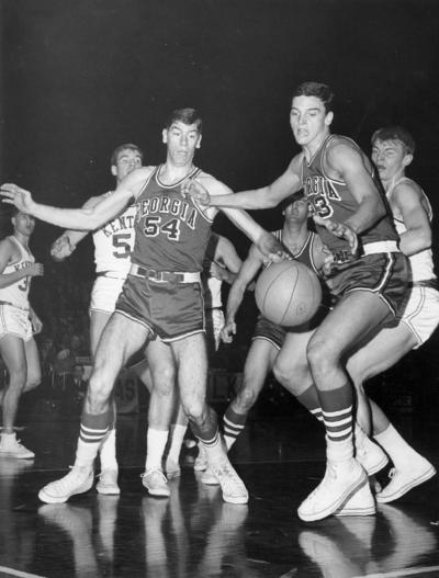 University of Kentucky; Basketball; UK vs. Georgia; A loose ball