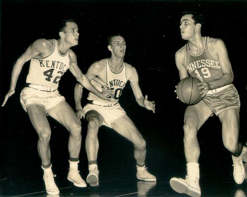 University of Kentucky; Basketball; UK vs. Tennessee (Volunteers); Tennessee #19 lines up a possible jump shot