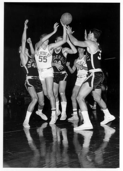 University of Kentucky; Basketball; UK vs. Vanderbilt; Kentucky #55 makes a no-look pass