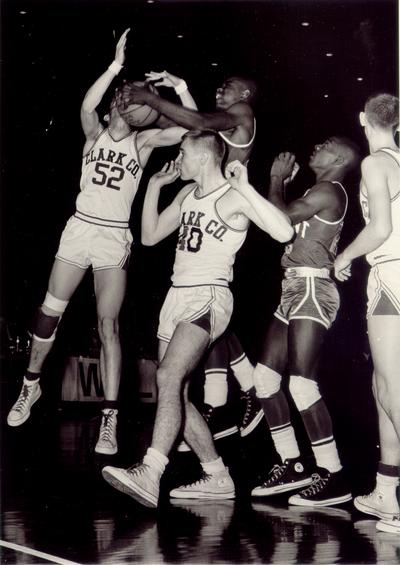 Basketball; Kentucky High School; A Clark Co. player catches one in the face