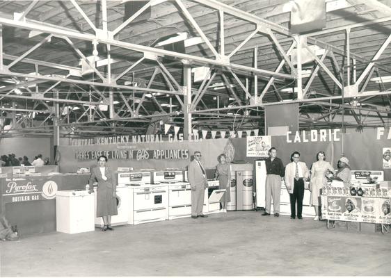 Central Kentucky Natural Gas Co.; A woman dressed up as Aunt Jemima