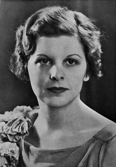 Dunn, Ruby, Alumna,, photograph featured in 1934 