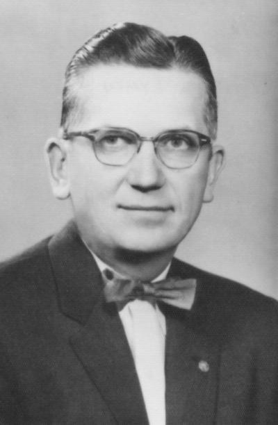 Ginger, Lyman Vernon, Dean, College of Education, 1956 - 1967, Superintendent of Instruction for Kentucky, President of Kentucky Education Association, President and Treasurer of National Education Association, Alumnus, Master of Arts, 1942, Ed.D., 1950