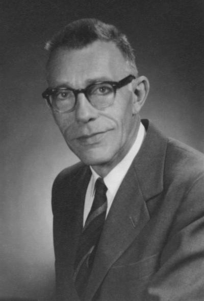 Hammaker, Ellwood Meacham, Associate Professor of Chemistry