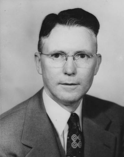 Haun, Robert D., Professor of Accounting 1928-1971, Commerce College