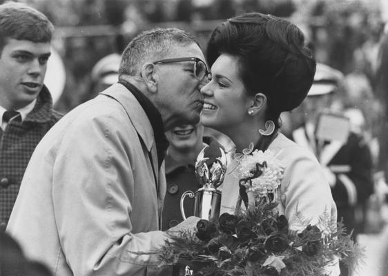 Jackson, Martha, 1969 Homecoming Queen pictured with the University of Kentucky President A.B. Kirwan