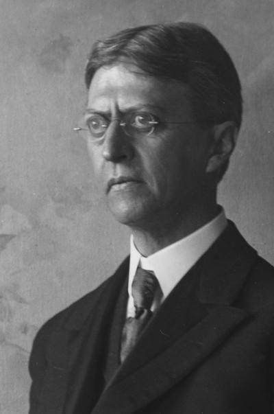 Kastle, Joseph Hoeing, Professor of Agriculture 1912-1916, Director of Agriculture Experiment Station, photograph by Nollau Glass Negative Collection, Print by Rober C. May