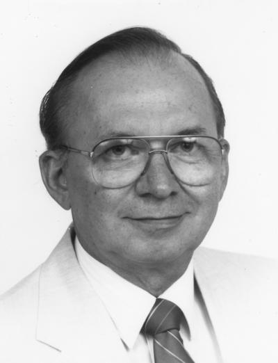 Kopczyk, Raymond, Professor of Periodontics