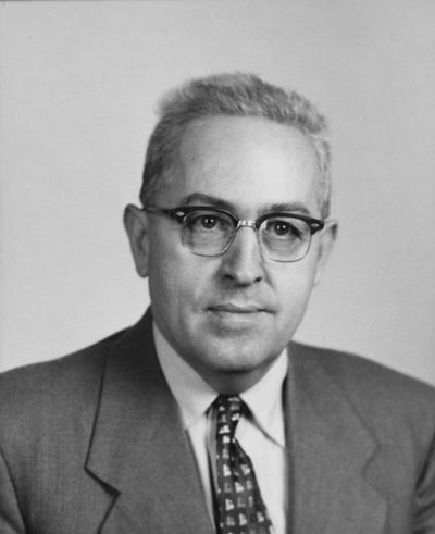 Plummer, Leonard Niel, birth 1905, death 1989, Instructor and Professor 1929-1939, Director of School of Journalism 1939-1965
