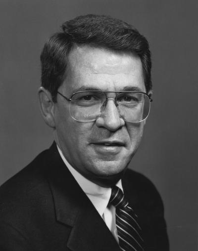 Roselle, President David P., University of Kentucky President 1987-1989, from photographic services