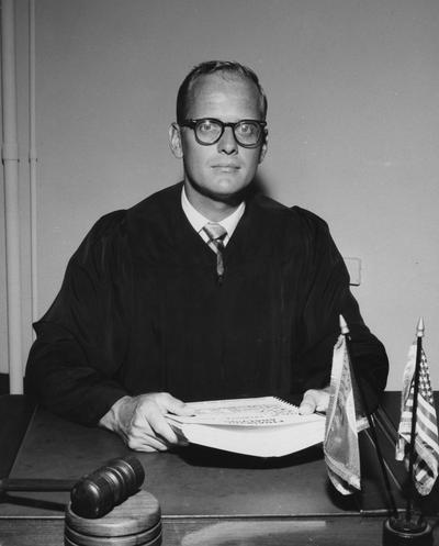 Ruberg, Judge Robert, 1949 and l1951 aw school graduate, Photographer: Raymond E. Haydorn