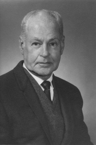 Tapp, Hambleton, Assistant Professor of History, 1947 - 1958, Assistant to President and Director of Placement, 1949 - 1956, Director of Museum of Kentucky Life, Waveland, 1956 - 1961