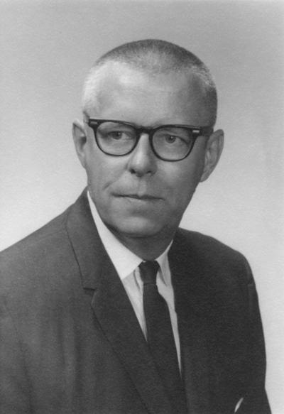 Tuttle, John W., Poultry Specialist