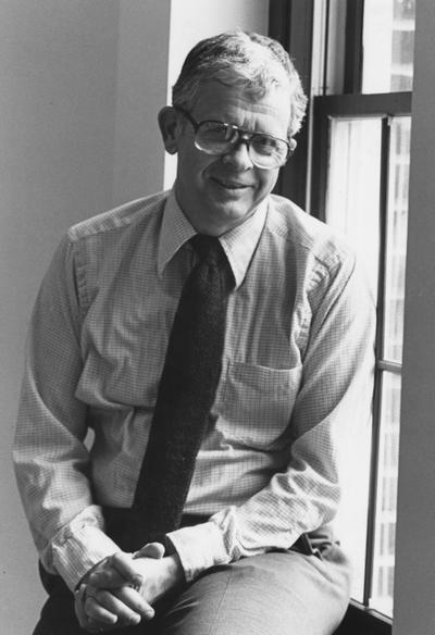 Warren, Richard L., Professor of Social and Philosophical Studies