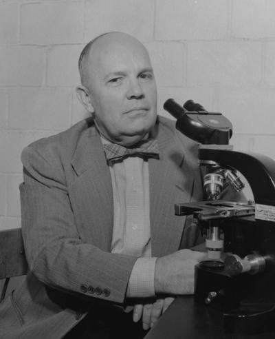 Weaver, Ralph H., developed methods for speedier identification of bacteria, he was named as the distinguished professsor of the year in 1957 in the College of Arts and Sciences