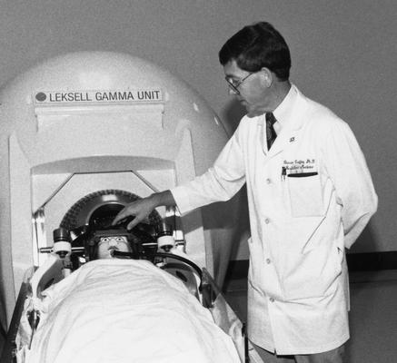 Coffey, Charles, Professor of Radiation Medicine, pictured demonstrating the 