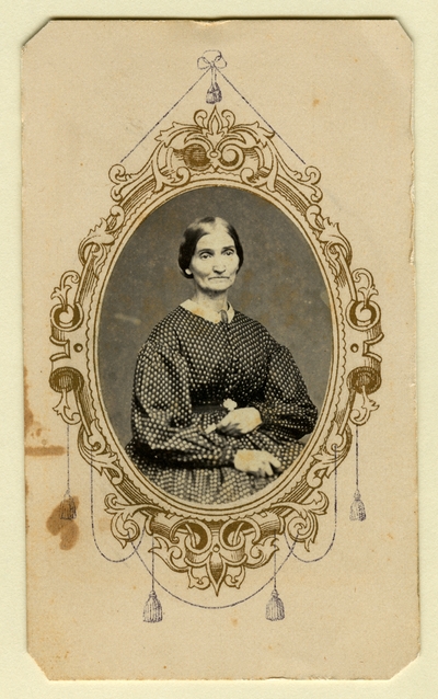 Unidentified woman (Photographer: R. McReynolds, Maysville, KY)