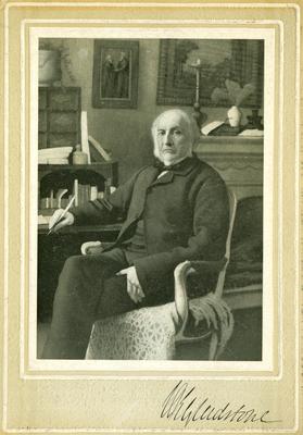Portrait of British Prime Minister, William Gladstone, with autograph