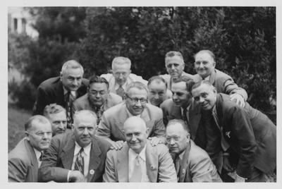 A group shot at the 30th anniversary of the Mechanical Engineering class of 1920; Donated 1950, July 24 by Winston Coleman, Jr.; Photographer: Louis E. Nollau
