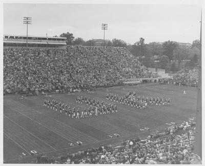 University of Kentucky Band forming 