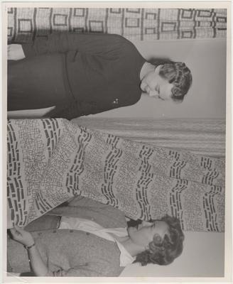 From left to right: Mary Wynn Leake and Barbara Sublett