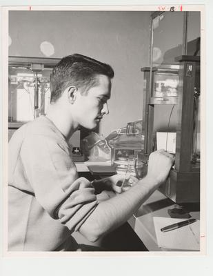 Student working in the Pharmacy laboratory