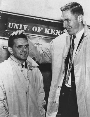 Basketball team member Dick Parsons (left) with Ned Jennings; Lexington Herald-Leader photo