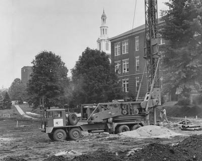 Construction of Commerce Building; Lexington Herald-Leader photo