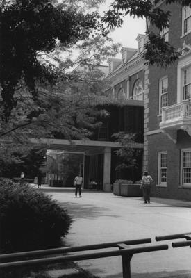 The bridge that connects M. I. King Library North and South