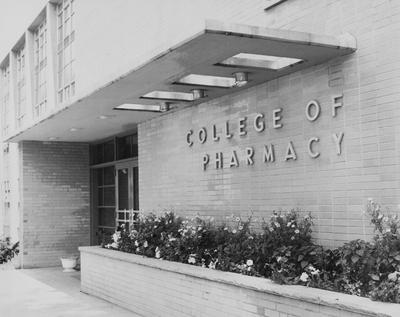 Front entrance to College of Pharmacy building at the corner of Washington Avenue and Gladstone Avenue