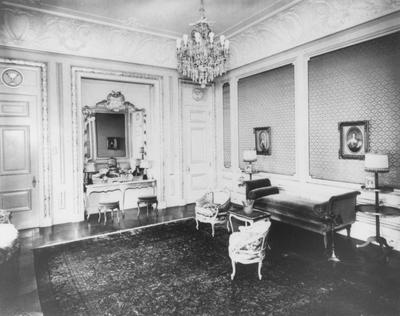 Seating room or lounge adjacent to ladies bathroom on the first floor of Spindletop Hall