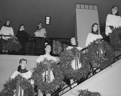 Christmas Choir in Student Union Building