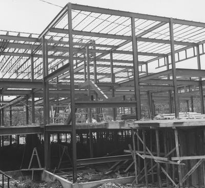 Student Union addition under construction. Received September 17, 1962 from Public Relations