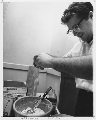 International cooking with Free University. This photo appears first on page 162 in the 1969 Kentuckian