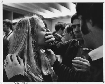 Students for Free University are gathering. This photo appears first on page 158 in the 1969 Kentuckian