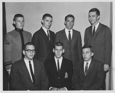 Seven men posing for a picture; man in the back row, last one on the right is George Robinson. Lexington Herald-Leader staff photo