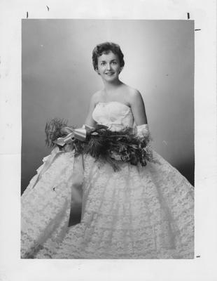 Sue Reeves, 1960 Snow Queen; Photographer: Rensler's