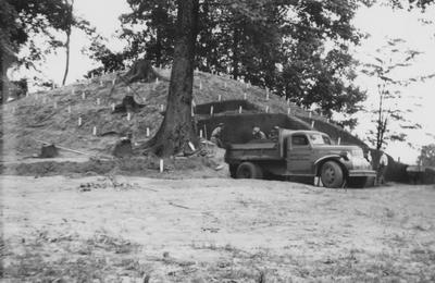 Archeological work at the Dover Indian mound site near Lexington, Kentucky directed by William S. Webb