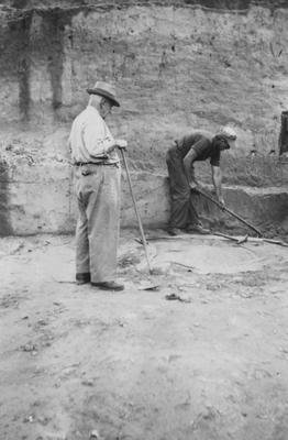 Archeological work at the Dover Indian mound site near Lexington, Kentucky directed by William S. Webb; Dr. Webb in white shirt